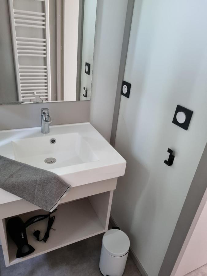 Chalet Etxetxoa, De 1 A 4 Personnes Avec Climatisation, Terrain Prive Et Piscine Hasparren Luaran gambar